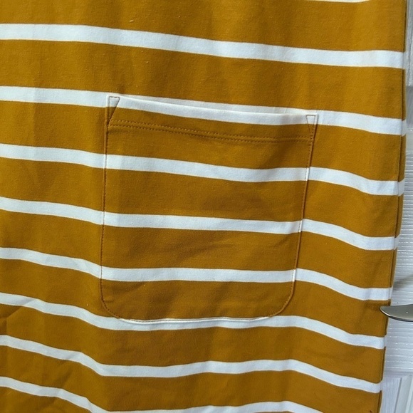 - Banana Republic T shirt yellow dress size small . NWT - Picture 2 of 4